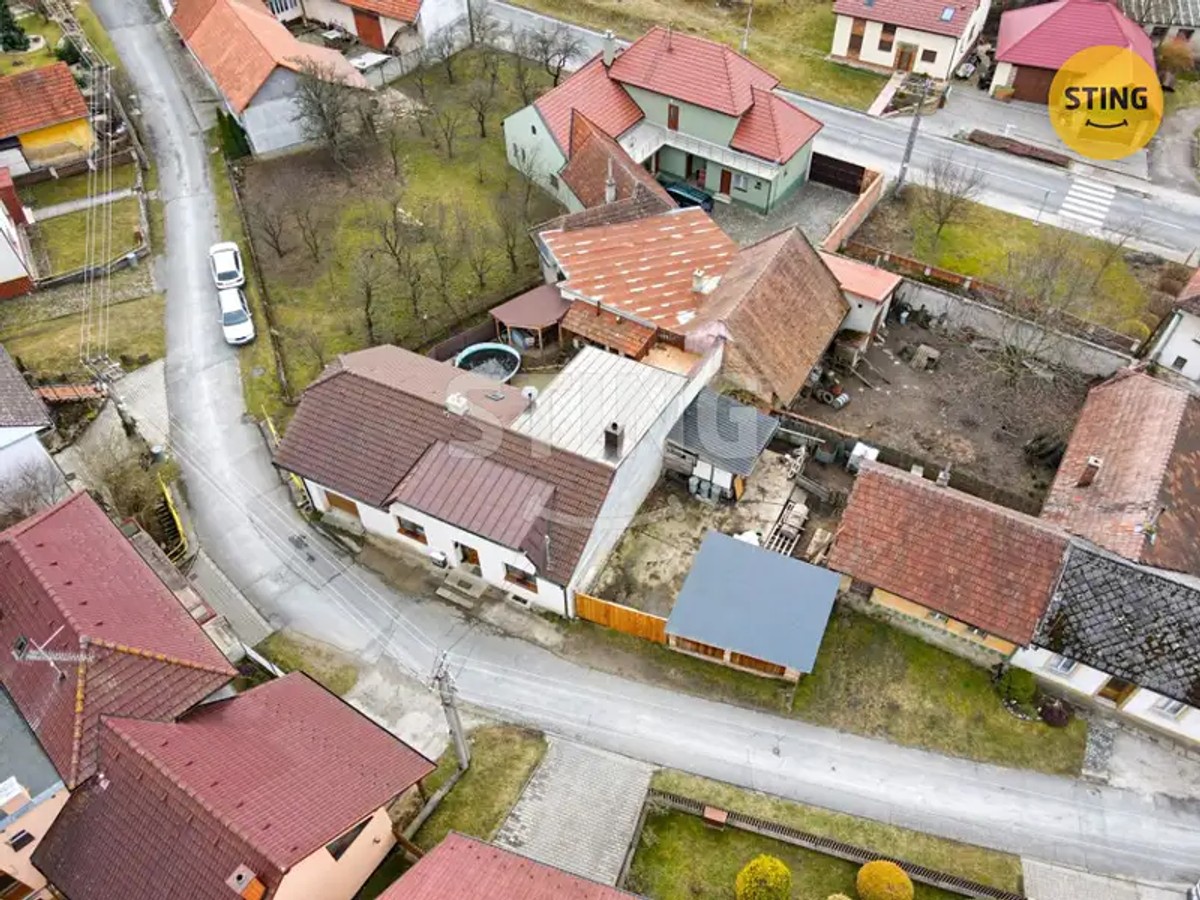 Prodej domu 238 m², pozemek 442 m²