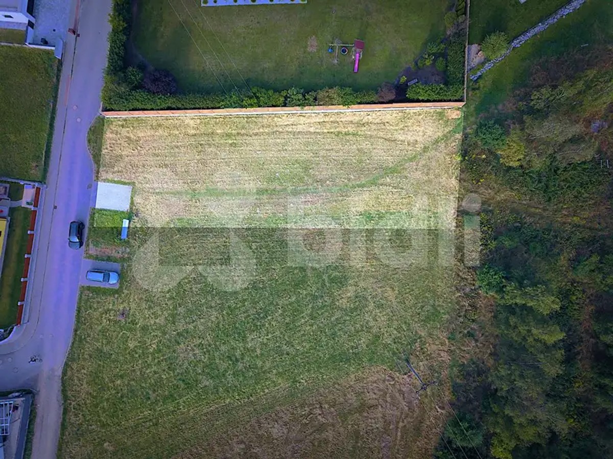Prodej stavebního pozemku 934 m²