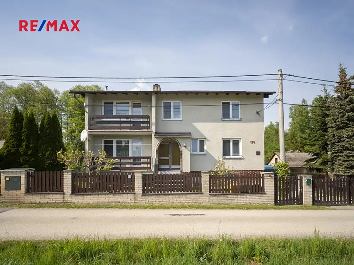Prodej domu 291 m², pozemek 1086 m²