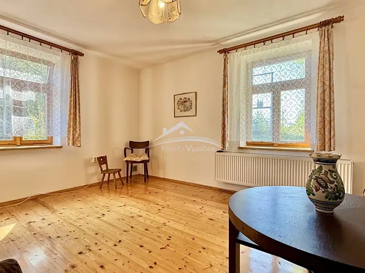 Prodej domu 100 m², pozemek 818 m²