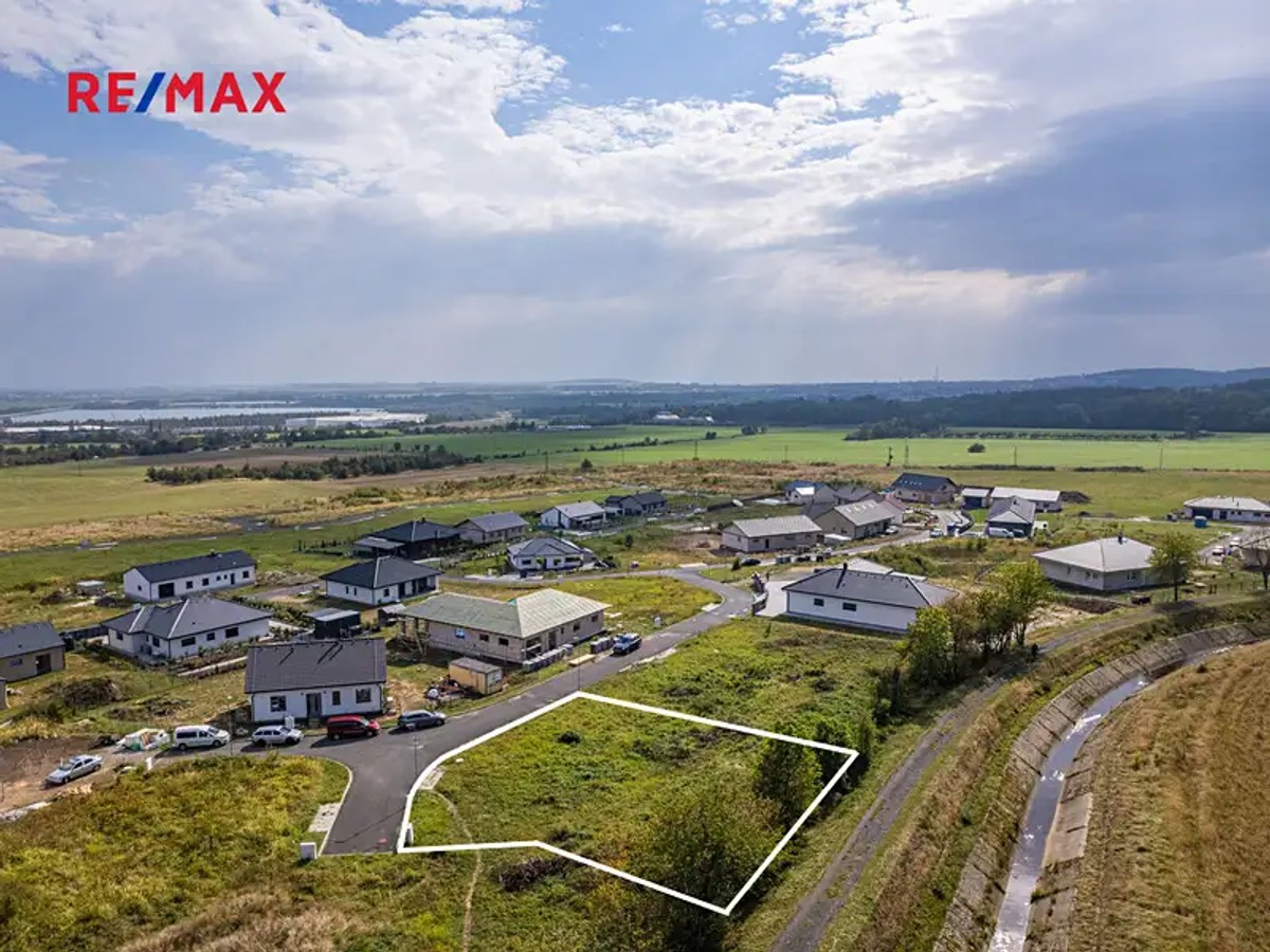 Prodej stavebního pozemku 1109 m²