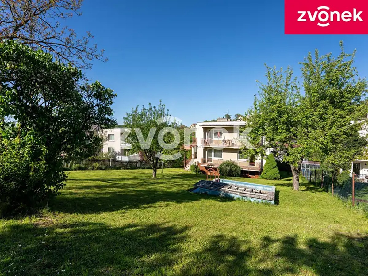 Prodej domu 234 m², pozemek 800 m²