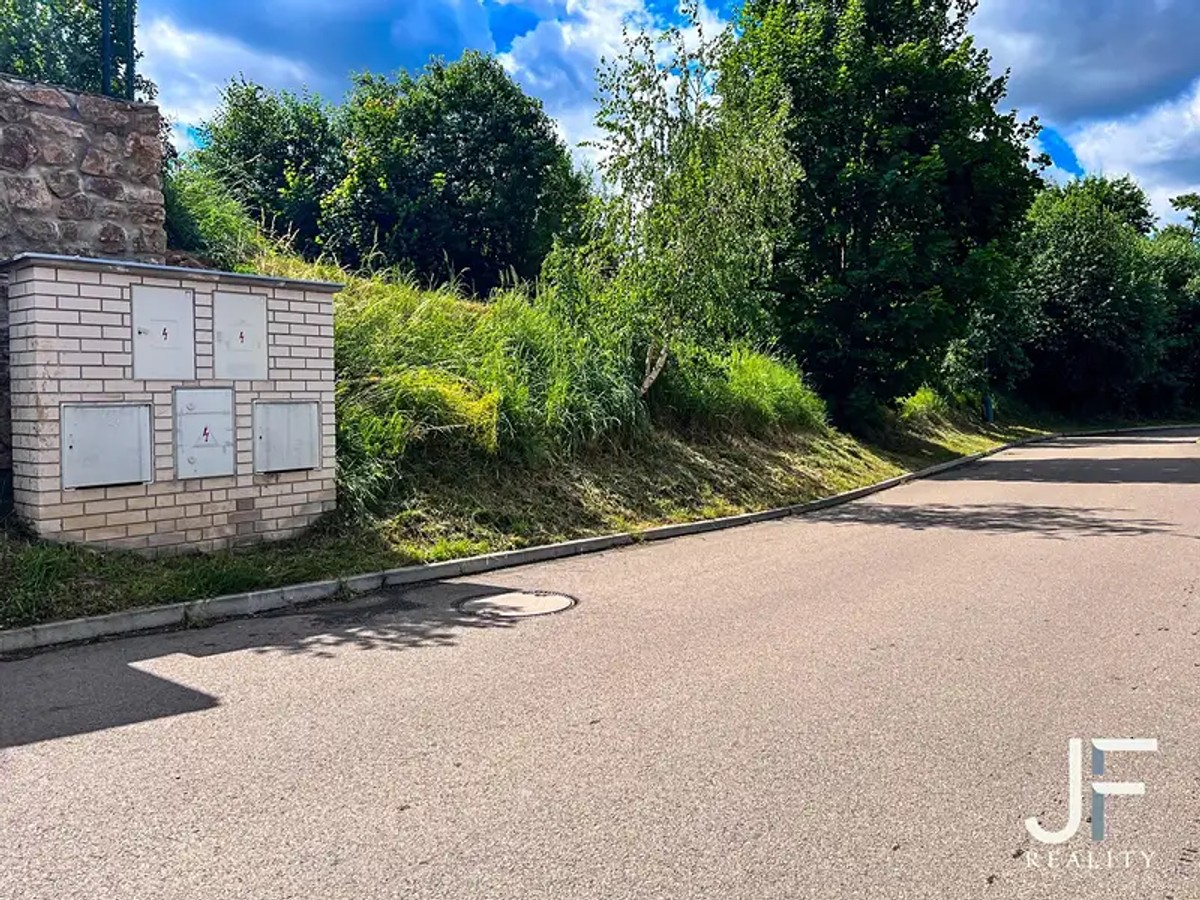 Prodej stavebního pozemku 1088 m²