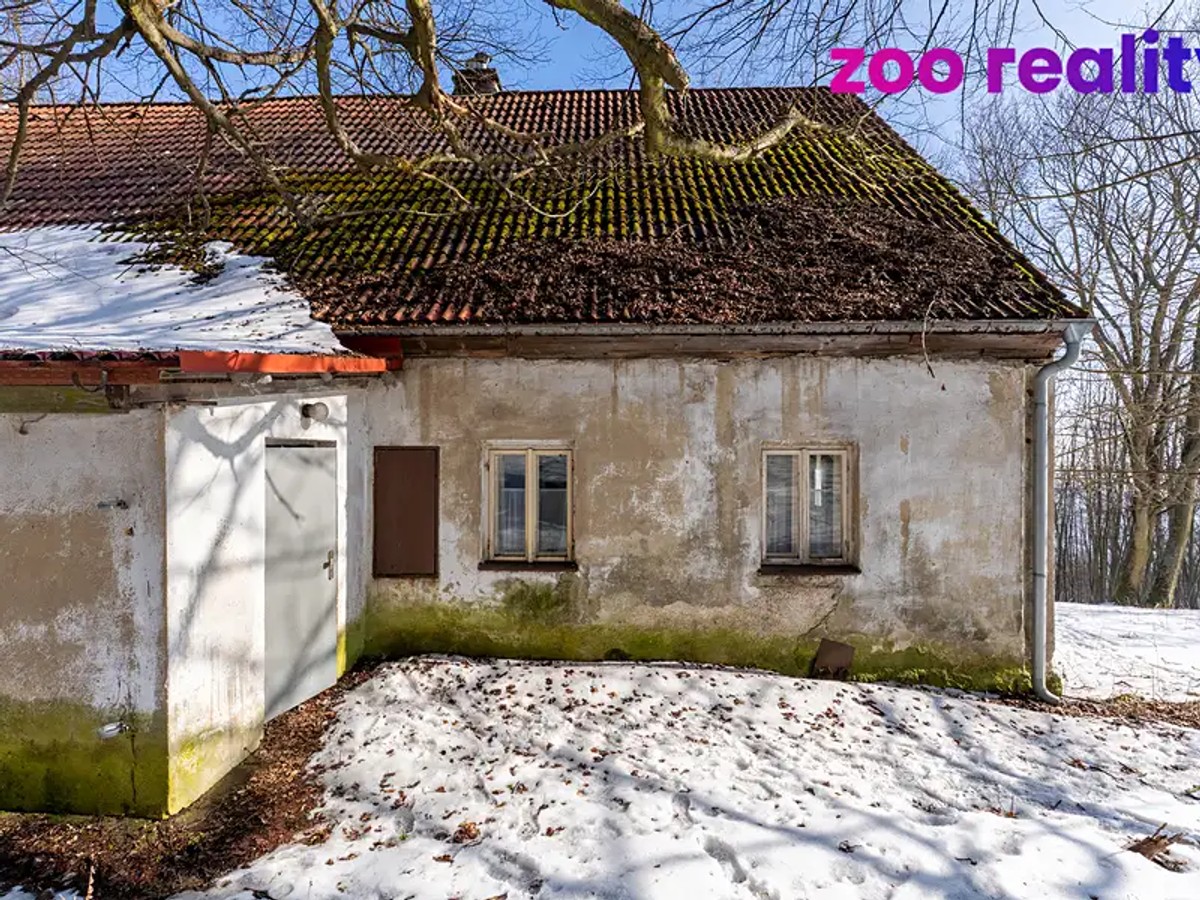Prodej domu 200 m², pozemek 15554 m²