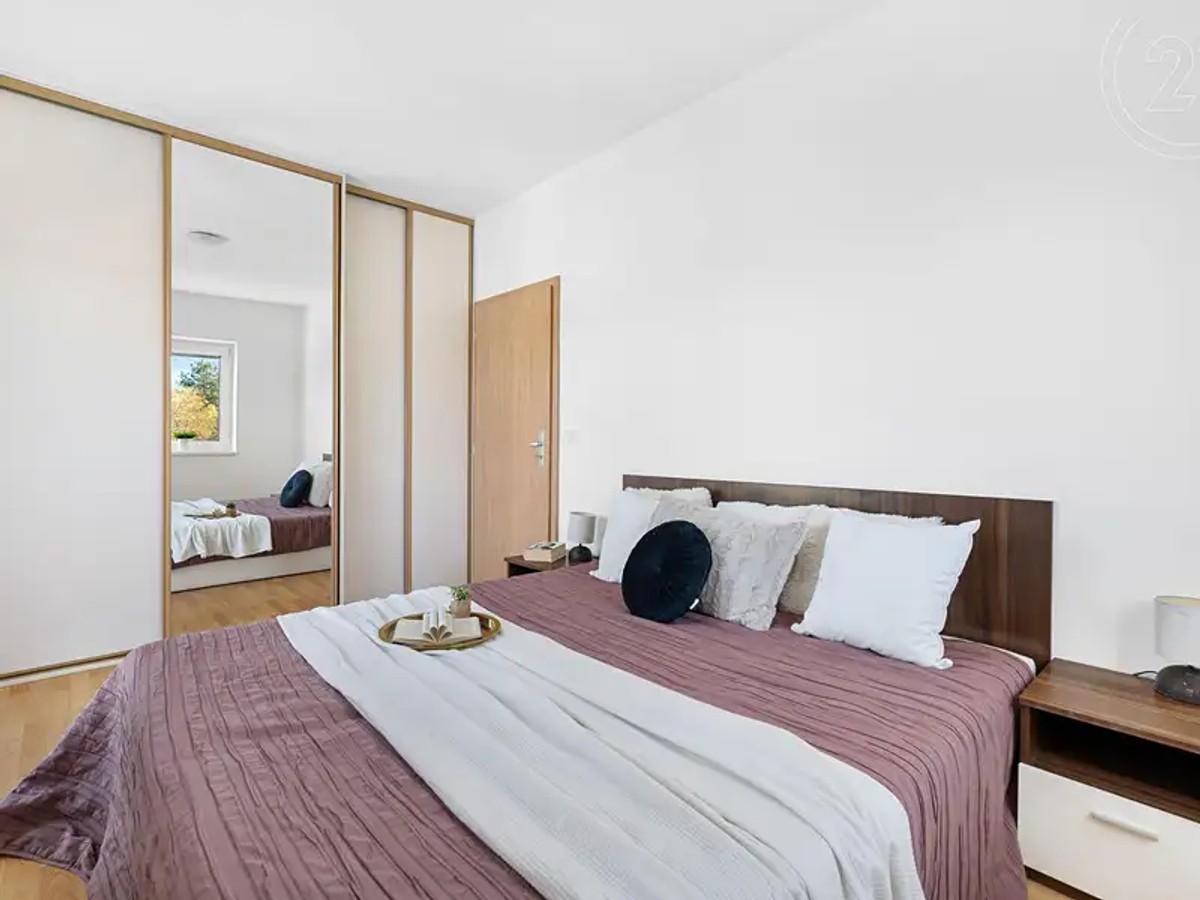 Prodej bytu 2+kk 66 m²
