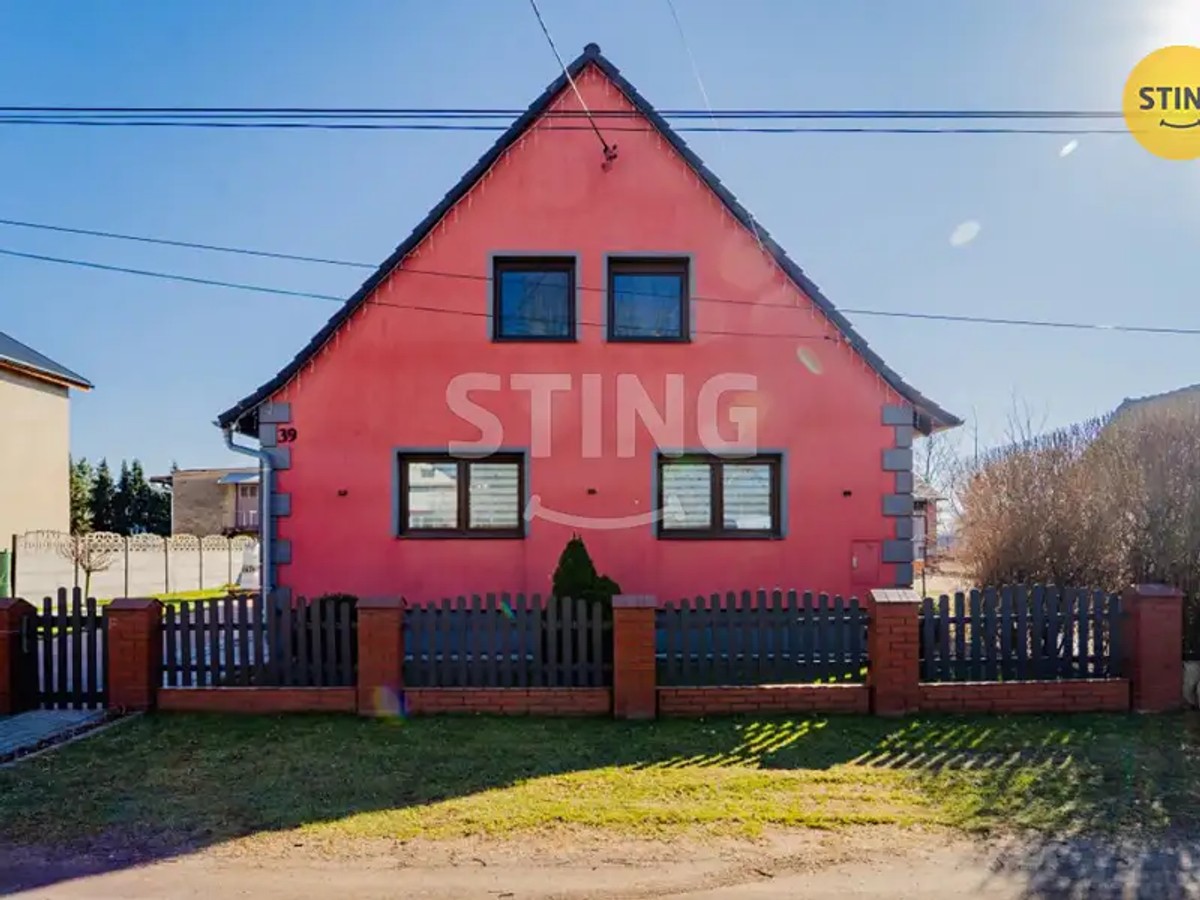 Prodej domu 215 m², pozemek 2159 m²
