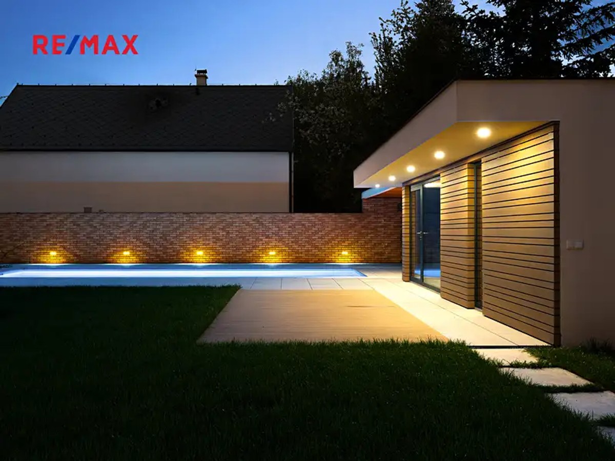 Prodej domu 307 m², pozemek 823 m²