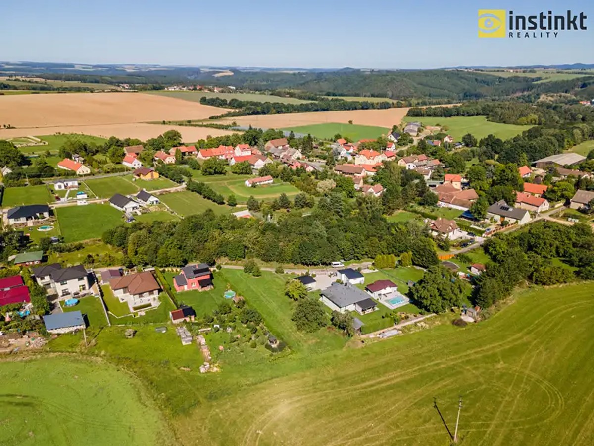 Prodej stavebního pozemku 1188 m²