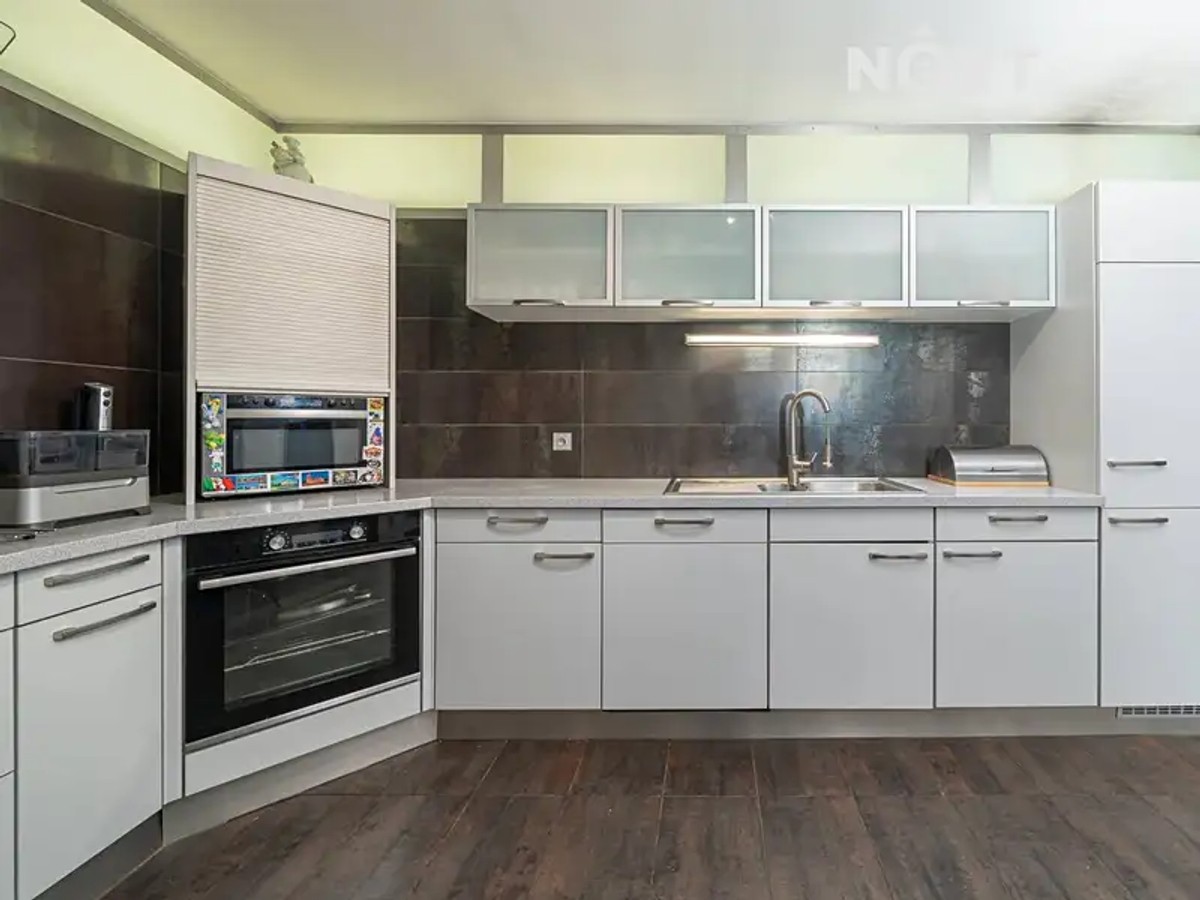 Prodej domu 218 m², pozemek 3501 m²