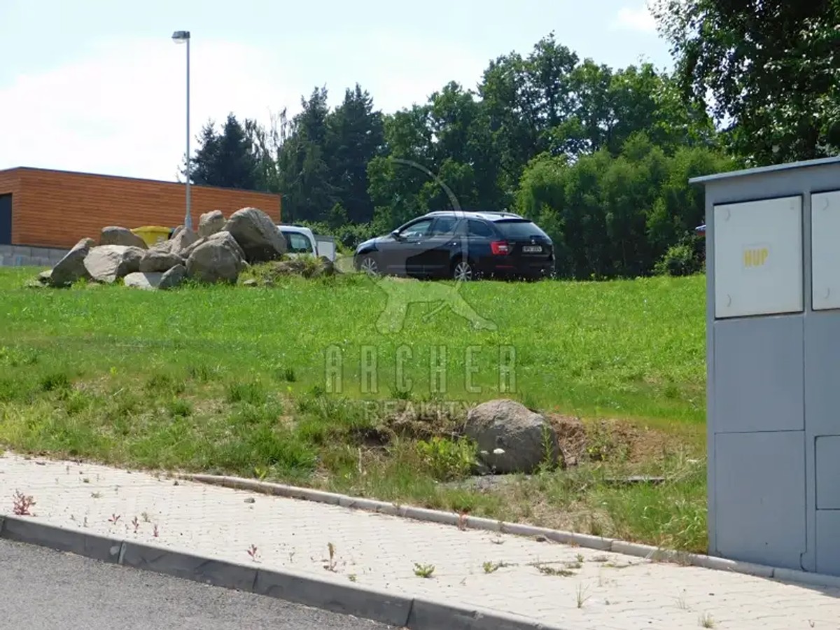 Prodej stavebního pozemku 958 m²