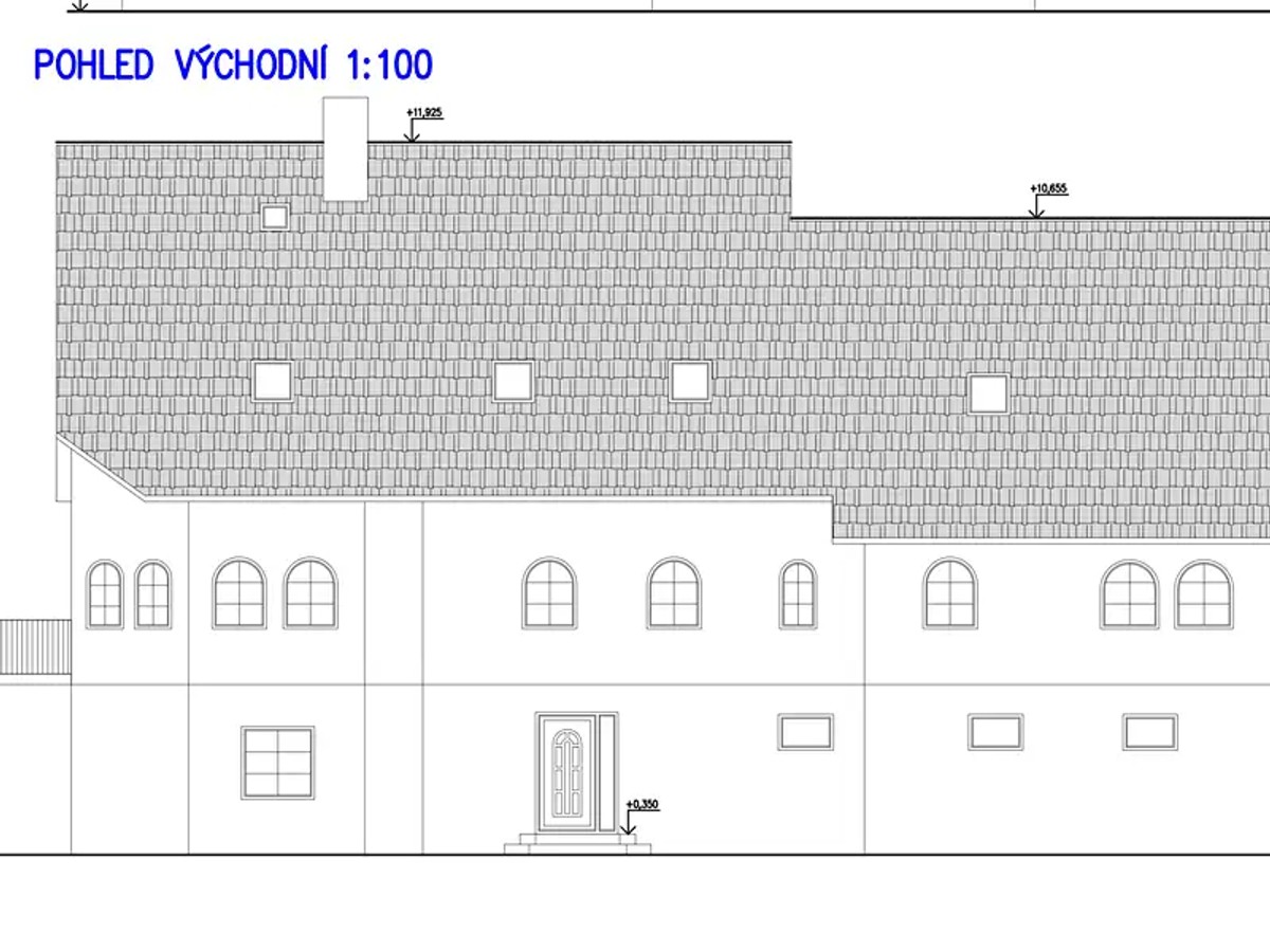 Prodej domu 440 m², pozemek 698 m²