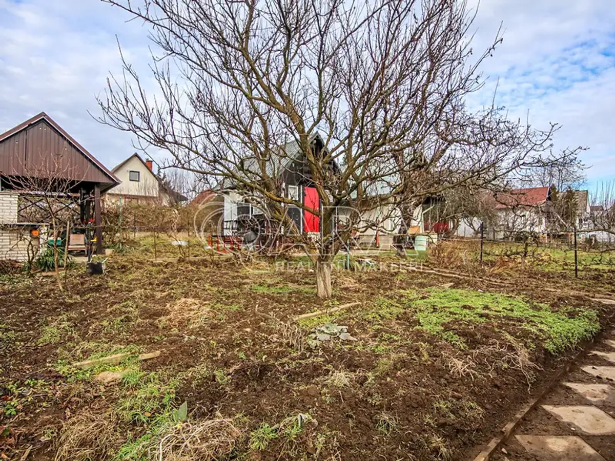 Prodej chaty 34 m², pozemek 300 m²