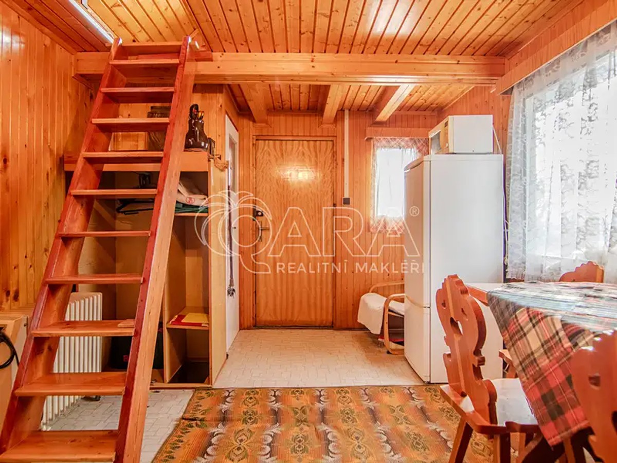 Prodej chaty 34 m², pozemek 300 m²