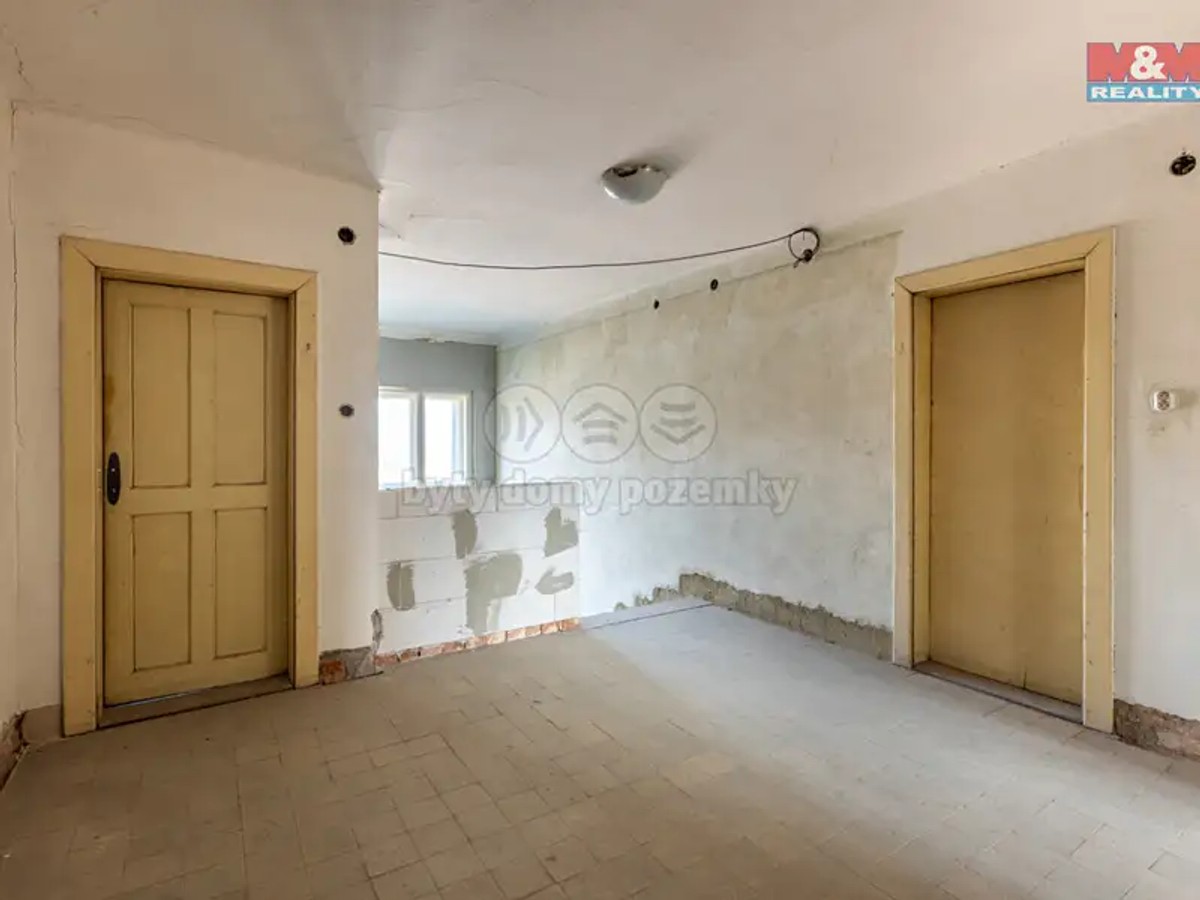 Prodej atypického bytu 320 m²