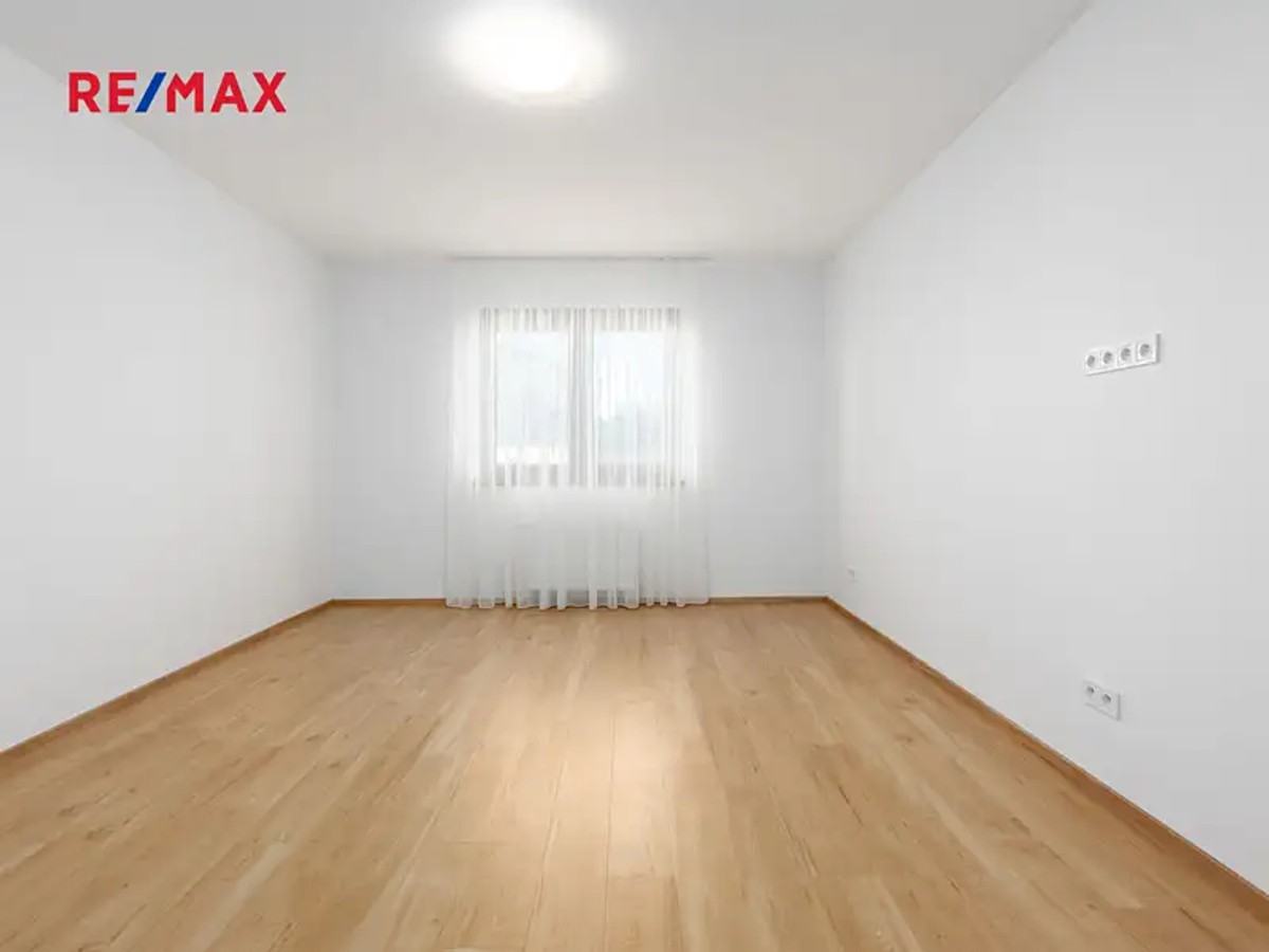 Prodej domu 198 m², pozemek 974 m²