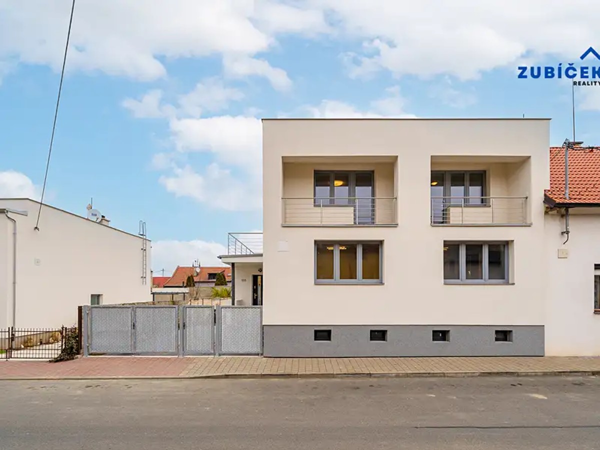 Prodej domu 350 m², pozemek 400 m²