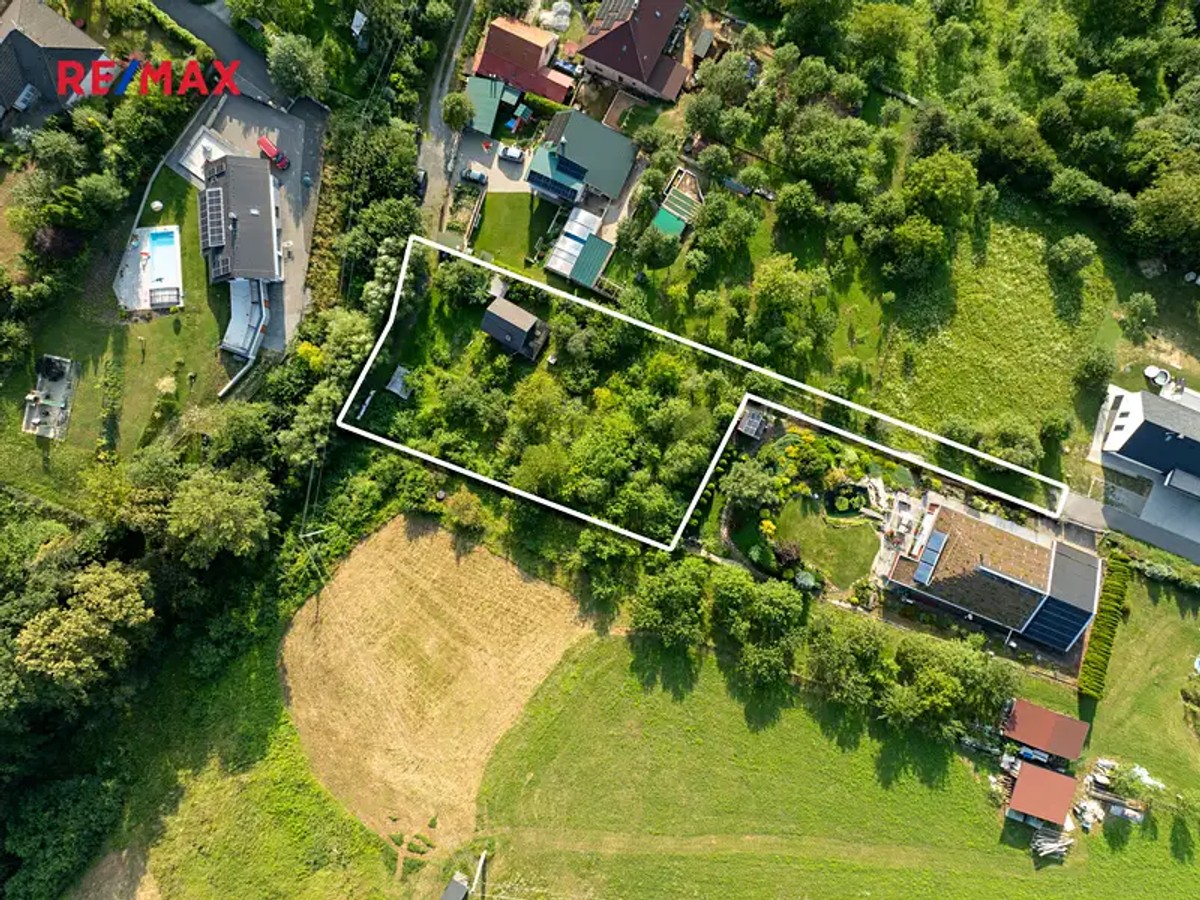 Prodej stavebního pozemku 1540 m²