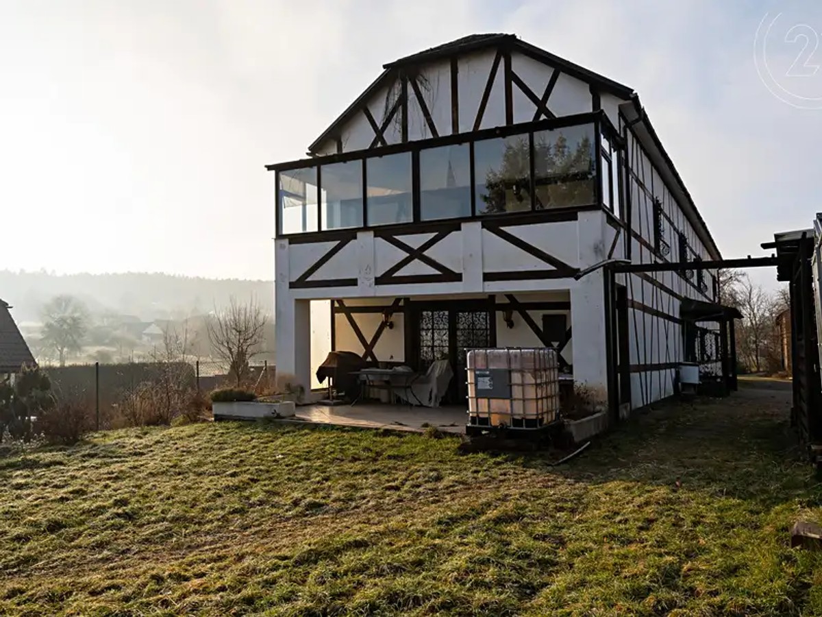 Prodej zemědělské usedlosti 256 m², pozemek 3092 m²
