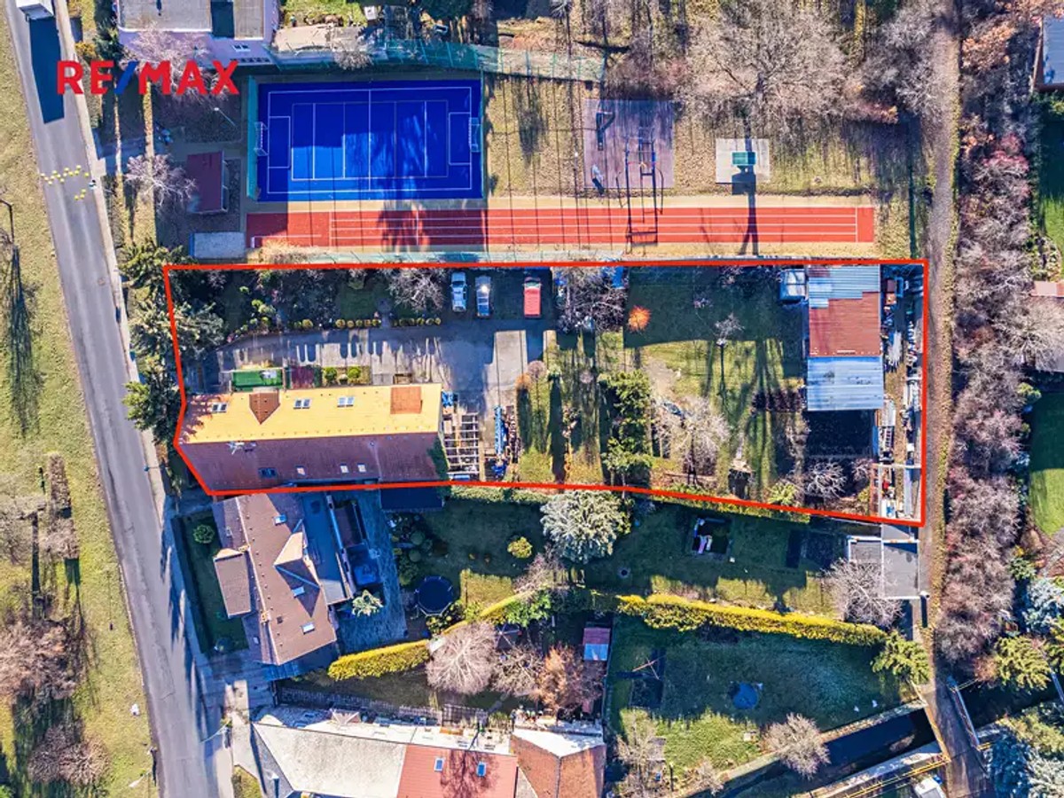 Prodej domu 350 m², pozemek 1872 m²