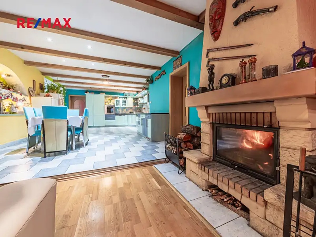Prodej domu 350 m², pozemek 1872 m²
