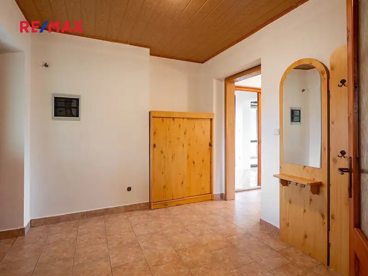 Prodej domu 200 m², pozemek 814 m²