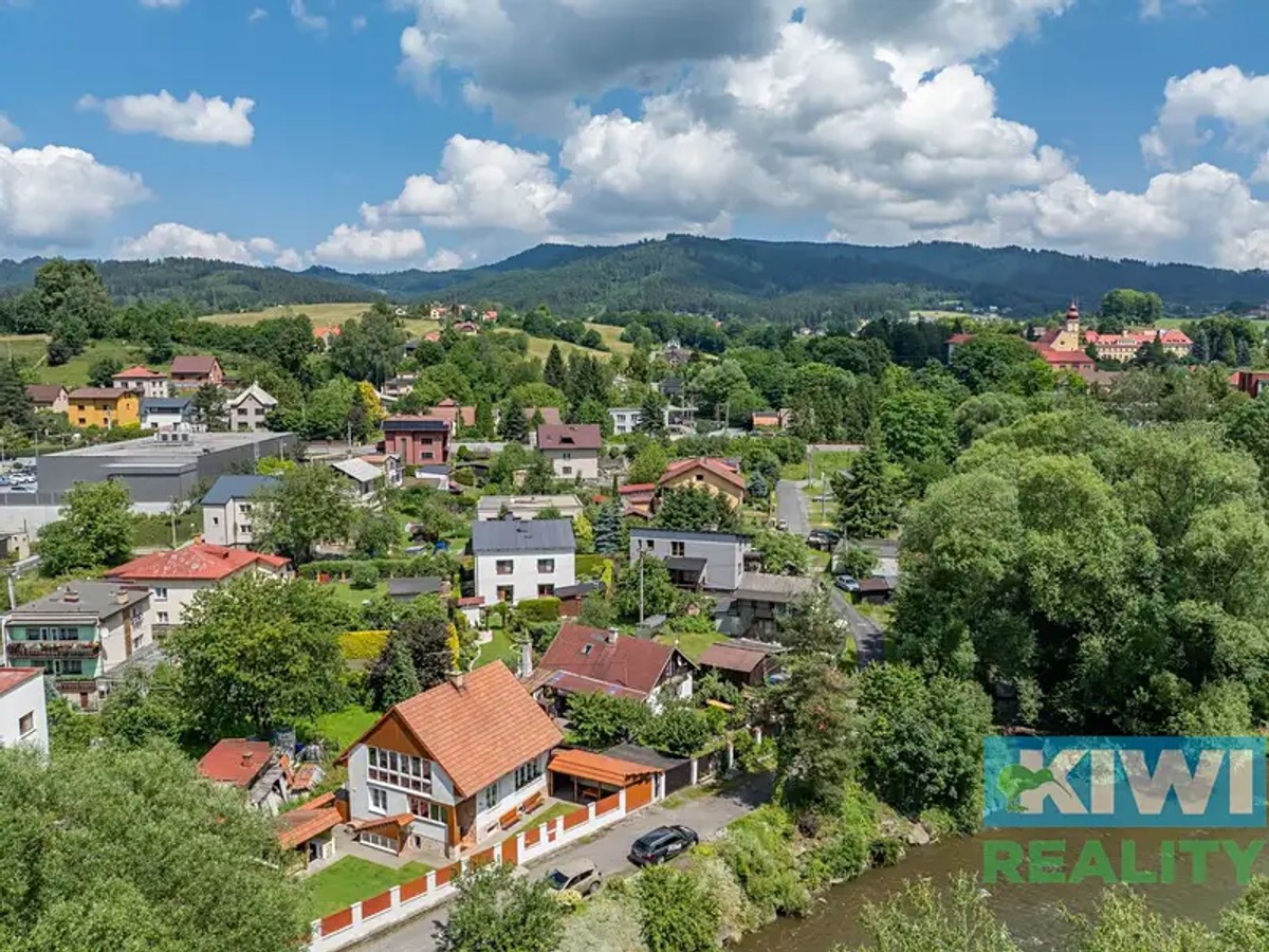 Prodej domu 100 m², pozemek 281 m²