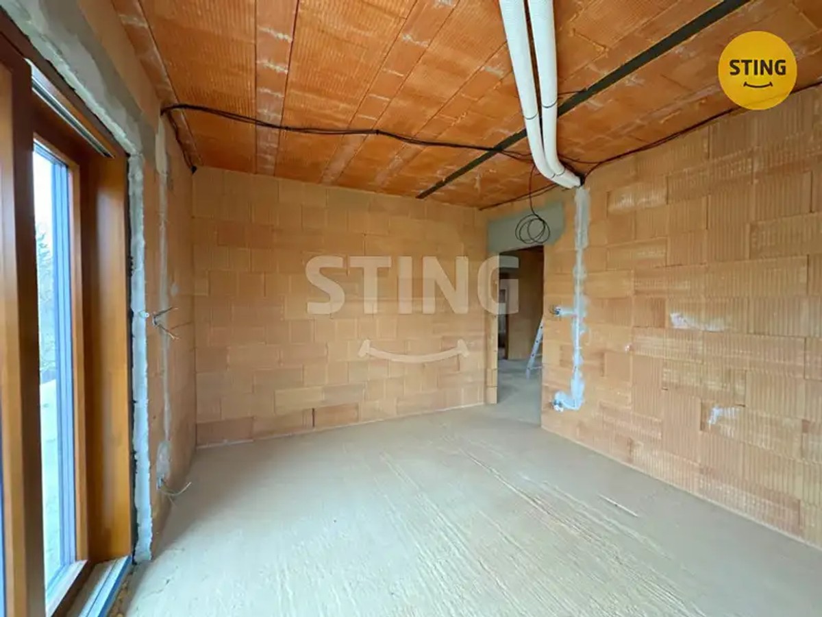 Prodej domu 285 m², pozemek 1323 m²