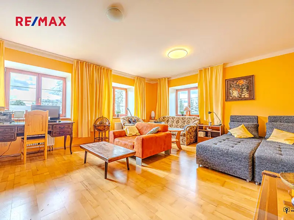 Prodej domu 460 m², pozemek 4142 m²