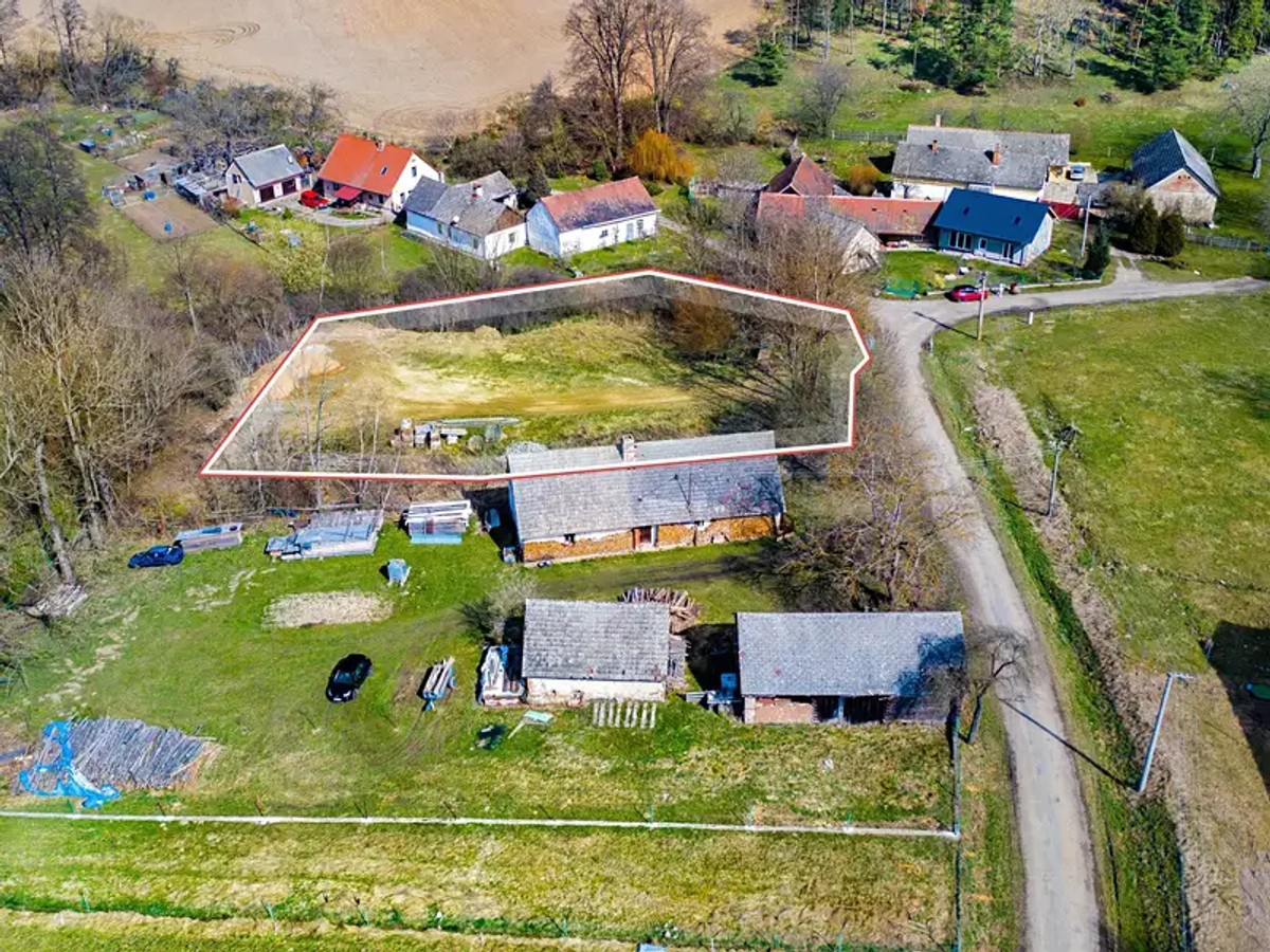 Prodej stavebního pozemku 2967 m²