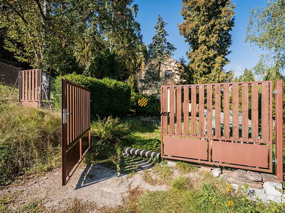 Prodej domu 142 m², pozemek 1619 m²