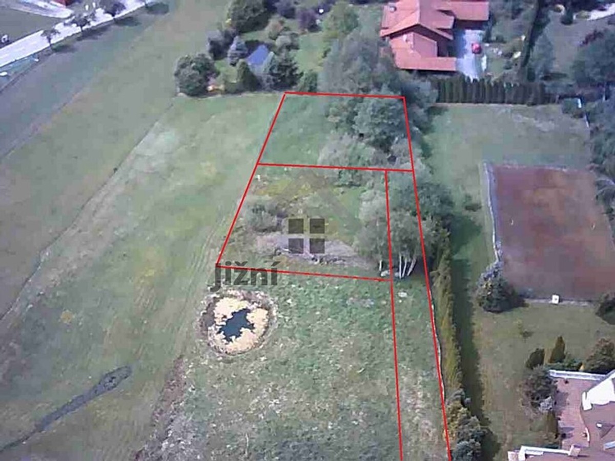 Prodej stavebního pozemku 1155 m²
