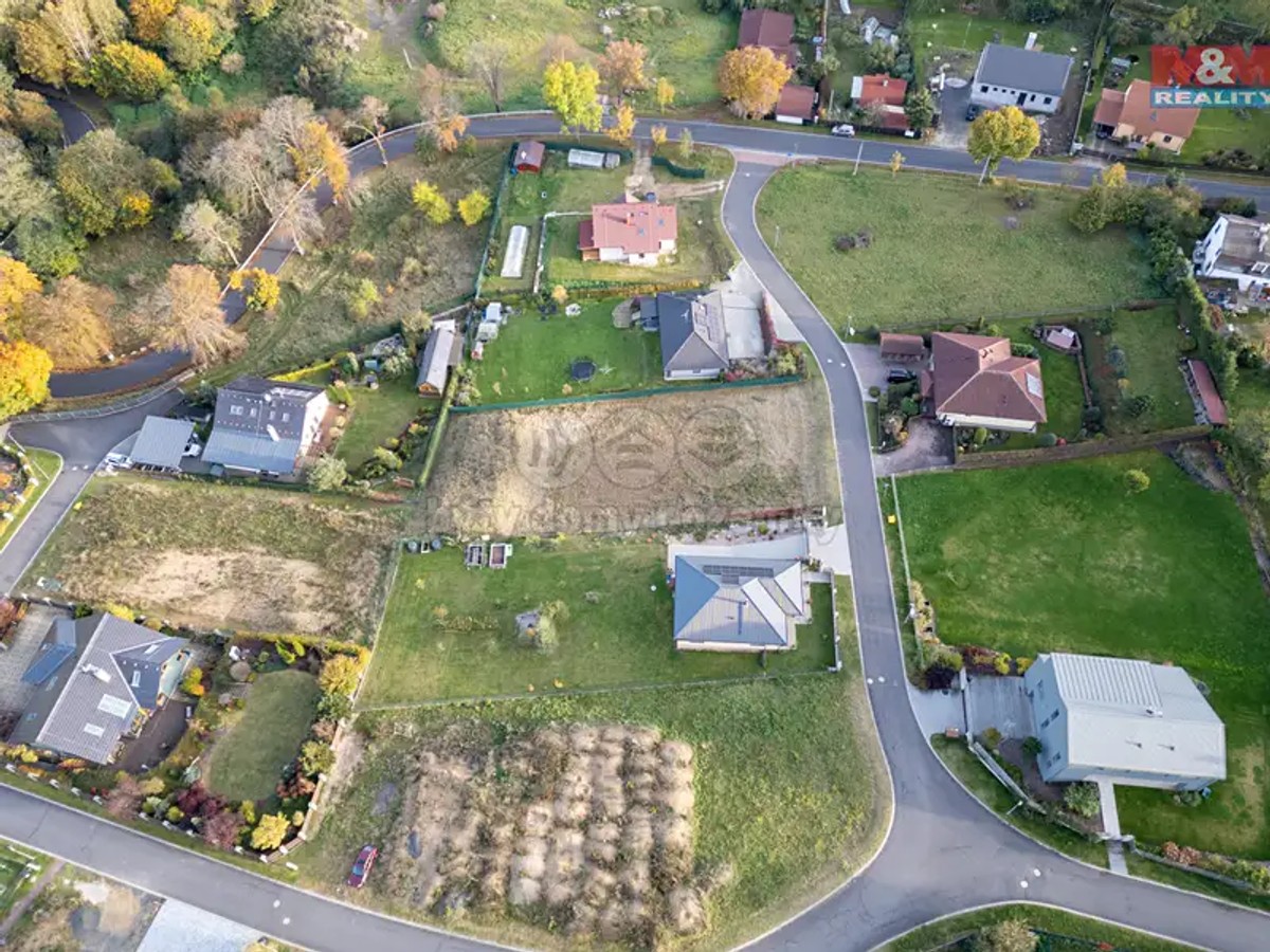 Prodej stavebního pozemku 1311 m²