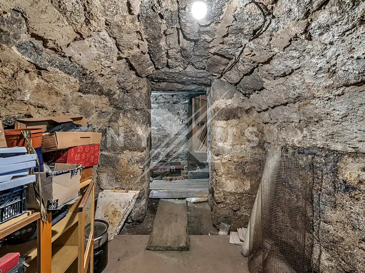 Prodej chalupy 668 m², pozemek 2102 m²