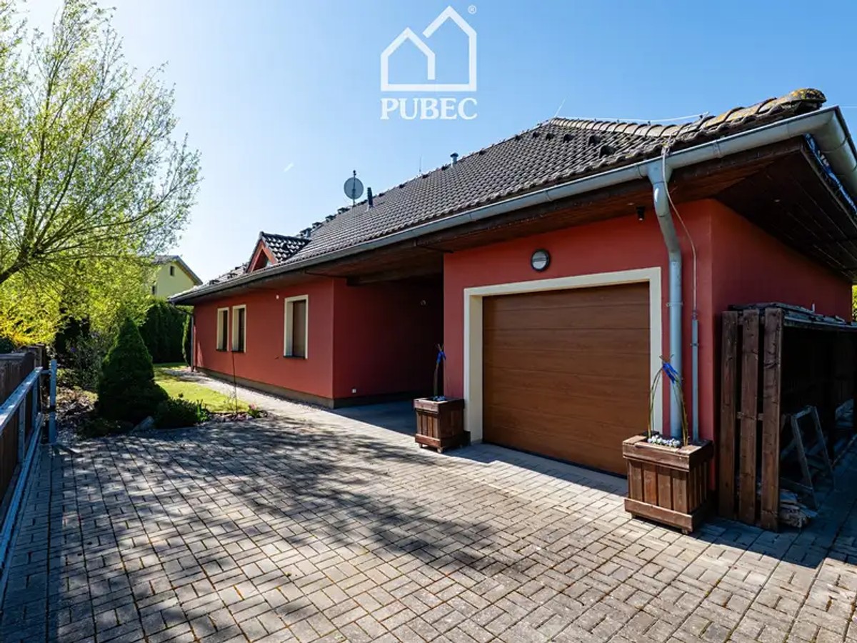 Prodej domu 188 m², pozemek 895 m²