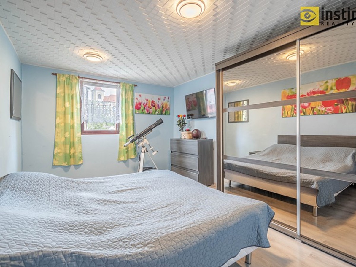 Prodej domu 240 m², pozemek 800 m²