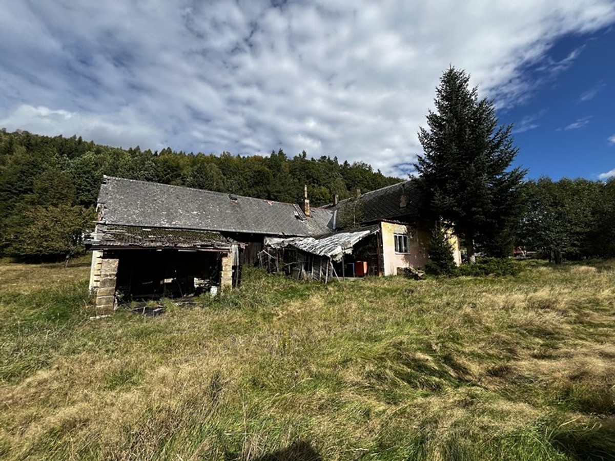 Prodaný dům 200 m², pozemek 3375 m²