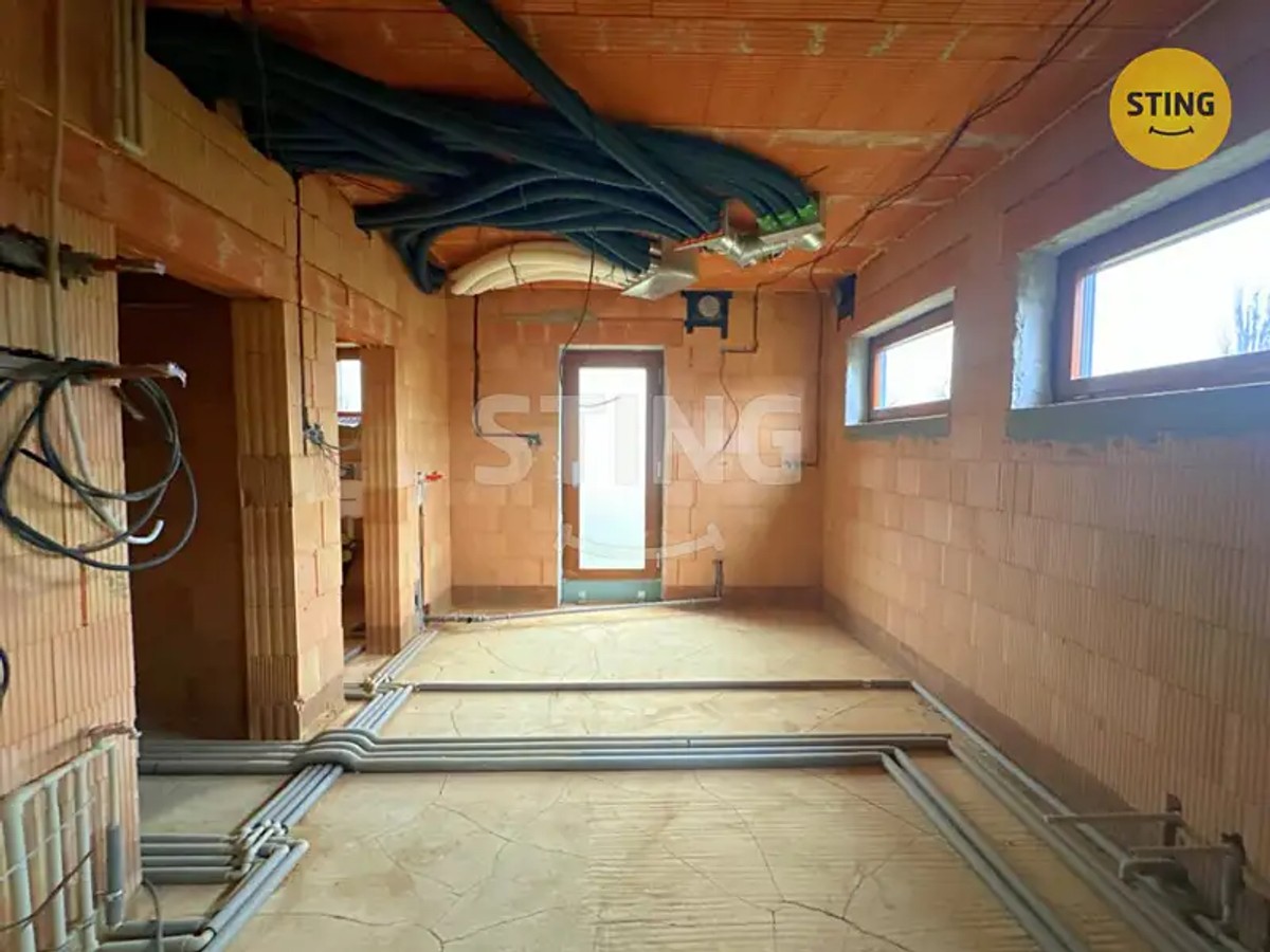 Prodej domu 285 m², pozemek 1323 m²