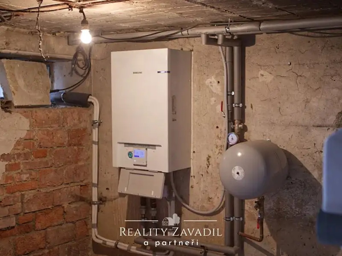 Prodej domu 170 m², pozemek 7698 m²