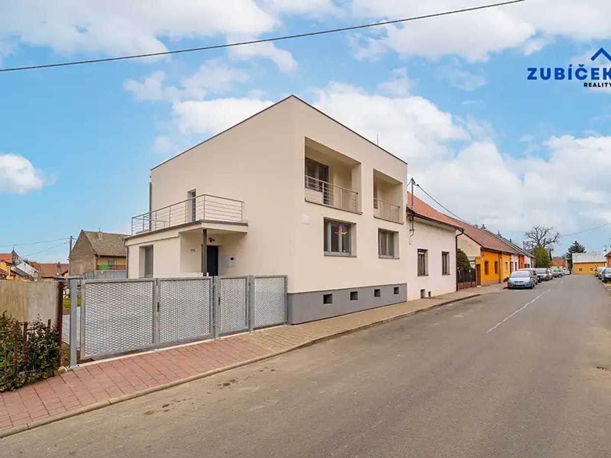 Prodej domu 350 m², pozemek 400 m²