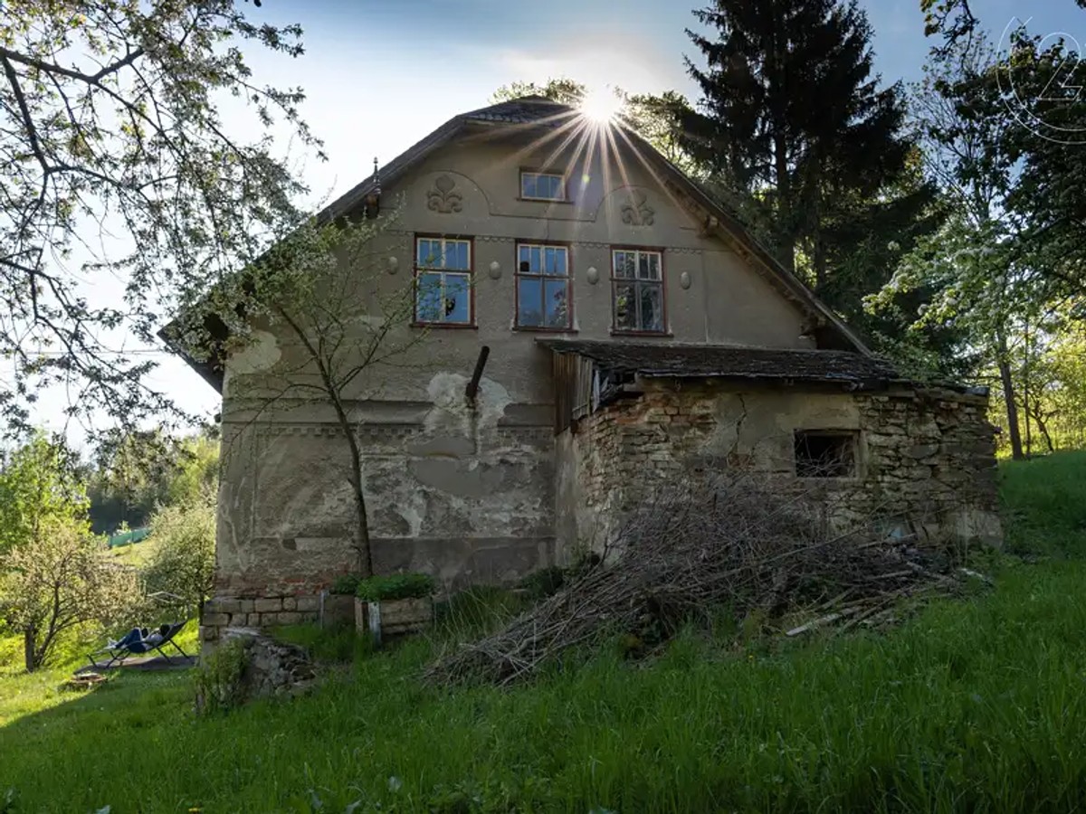 Prodej domu 488 m², pozemek 1781 m²