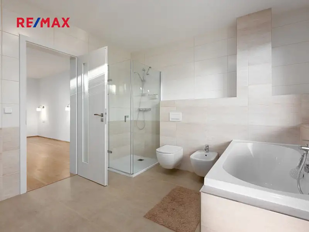 Prodej domu 198 m², pozemek 974 m²