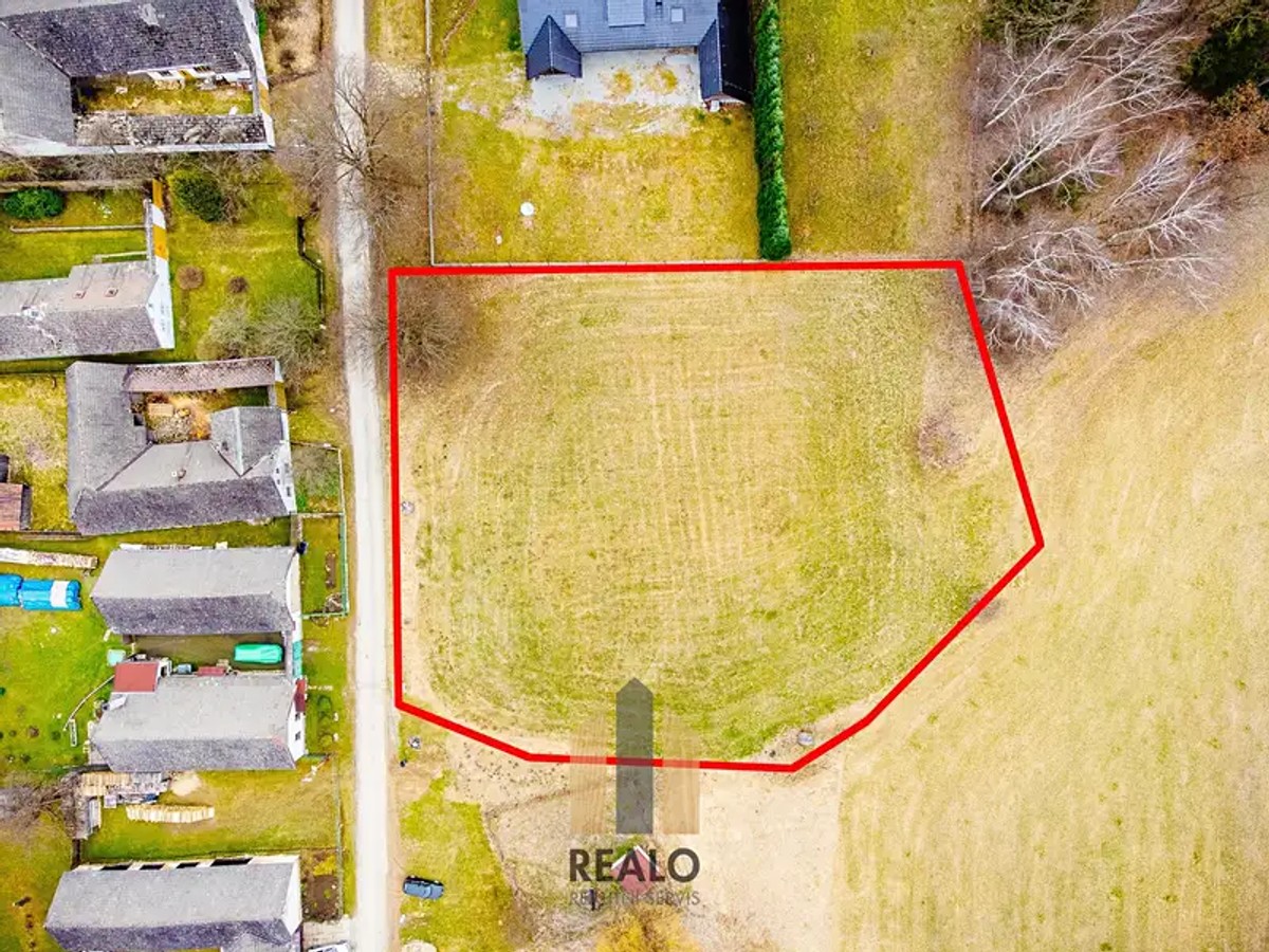 Prodej stavebního pozemku 1400 m²