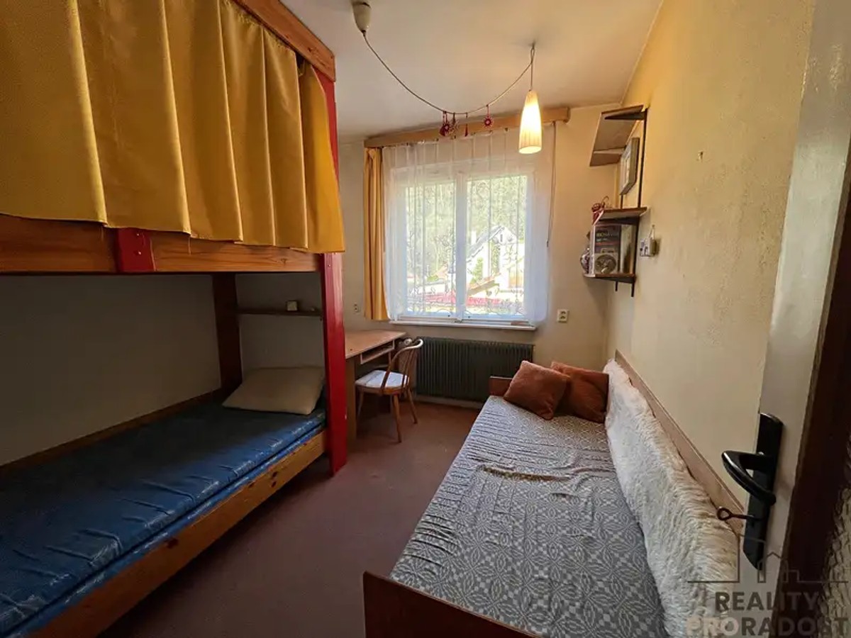 Prodej domu 186 m², pozemek 1446 m²