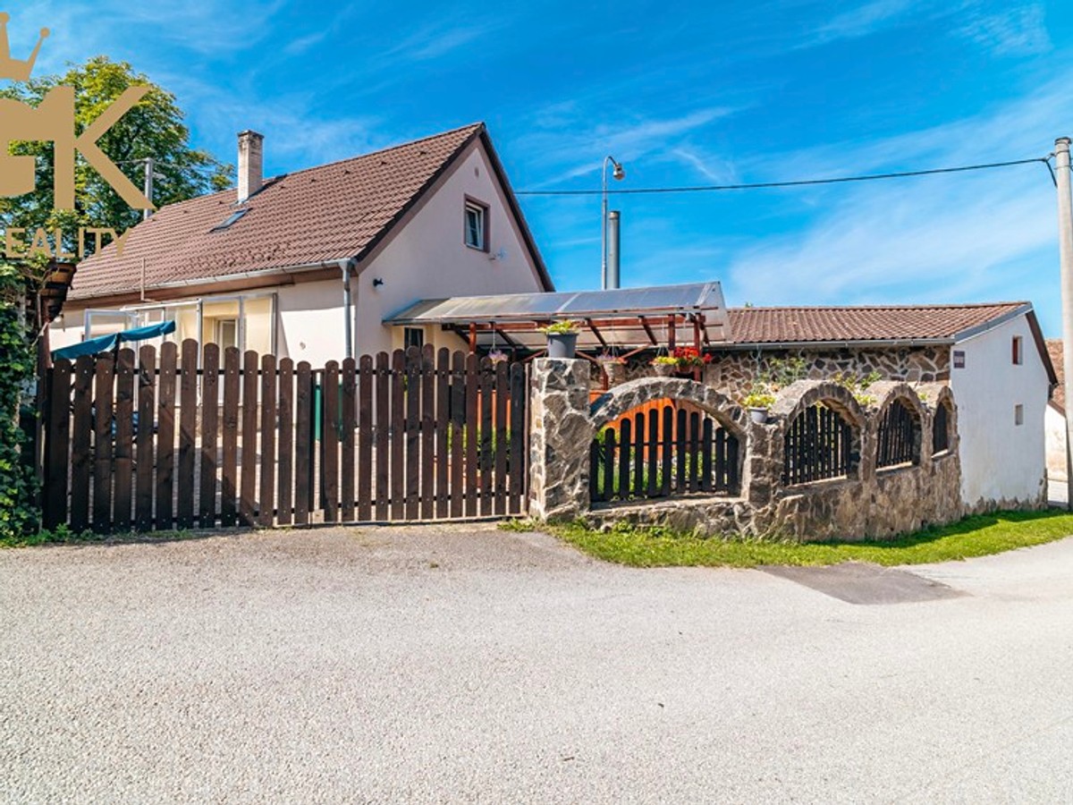 Prodej domu 200 m², pozemek 286 m²
