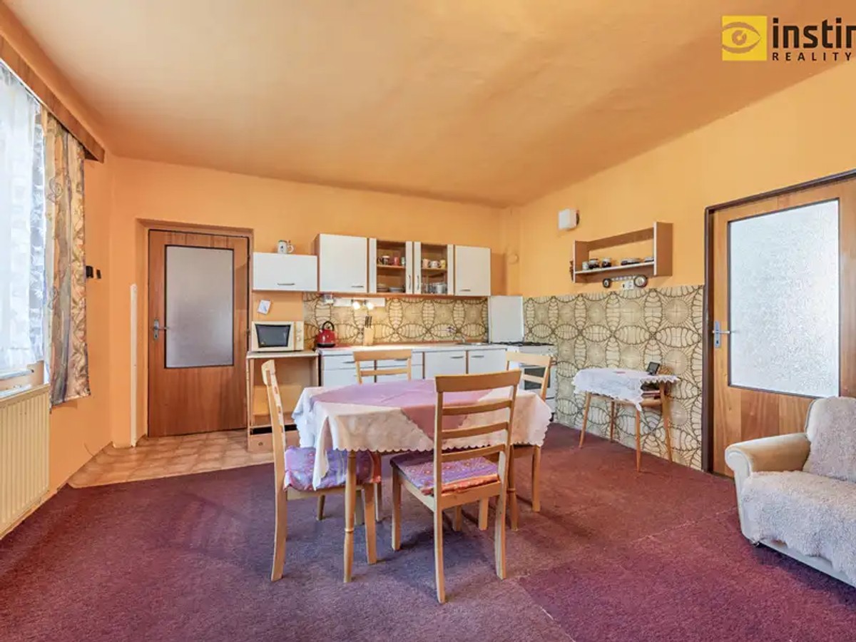 Prodej domu 220 m², pozemek 864 m²