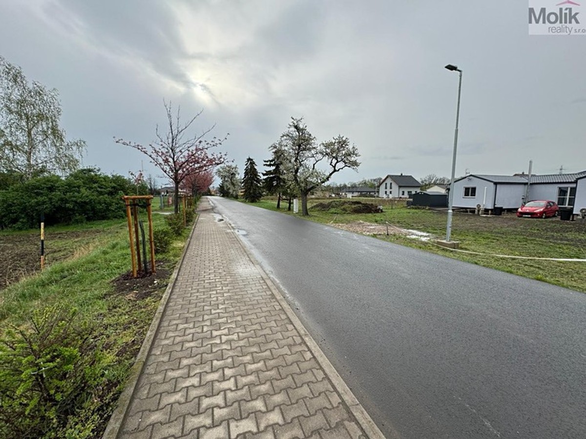 Prodej stavebního pozemku 4049 m²