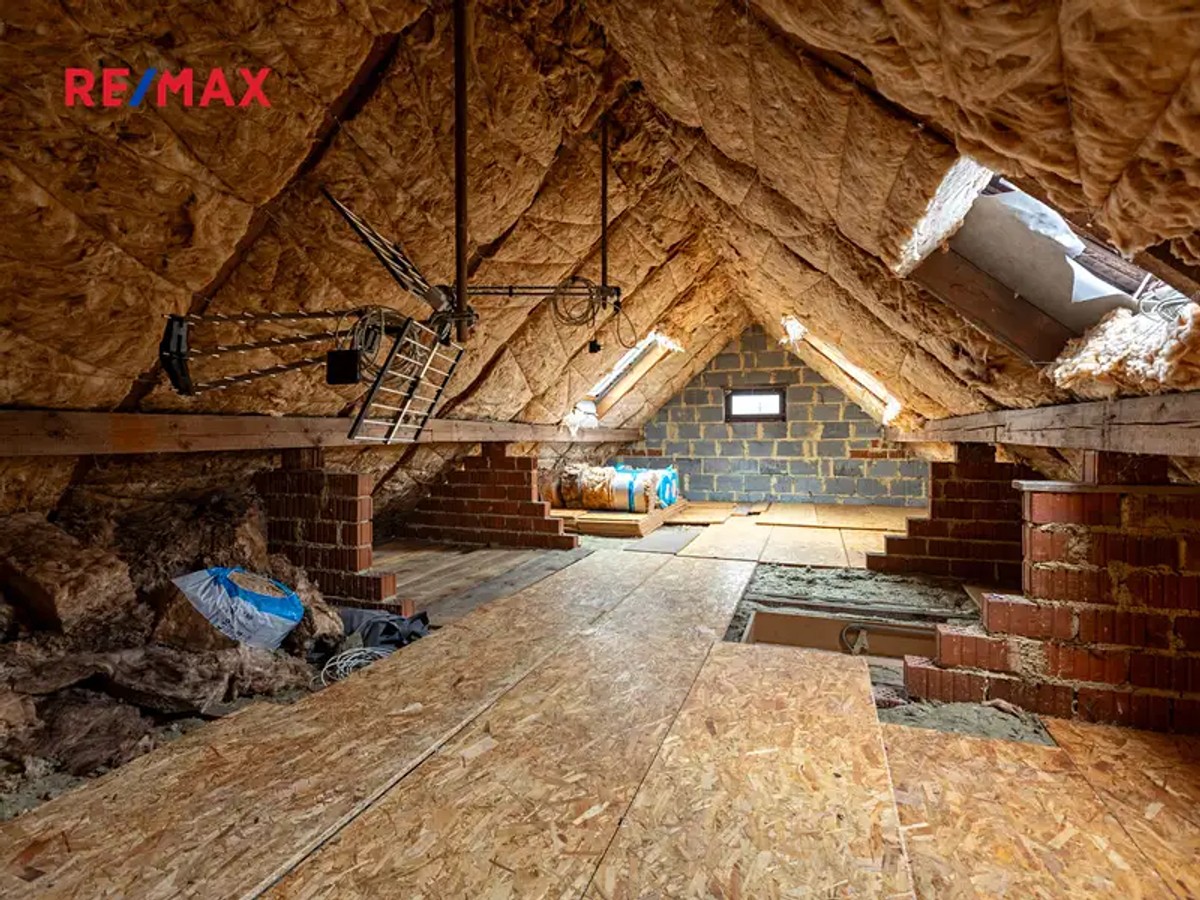 Prodej domu 200 m², pozemek 814 m²