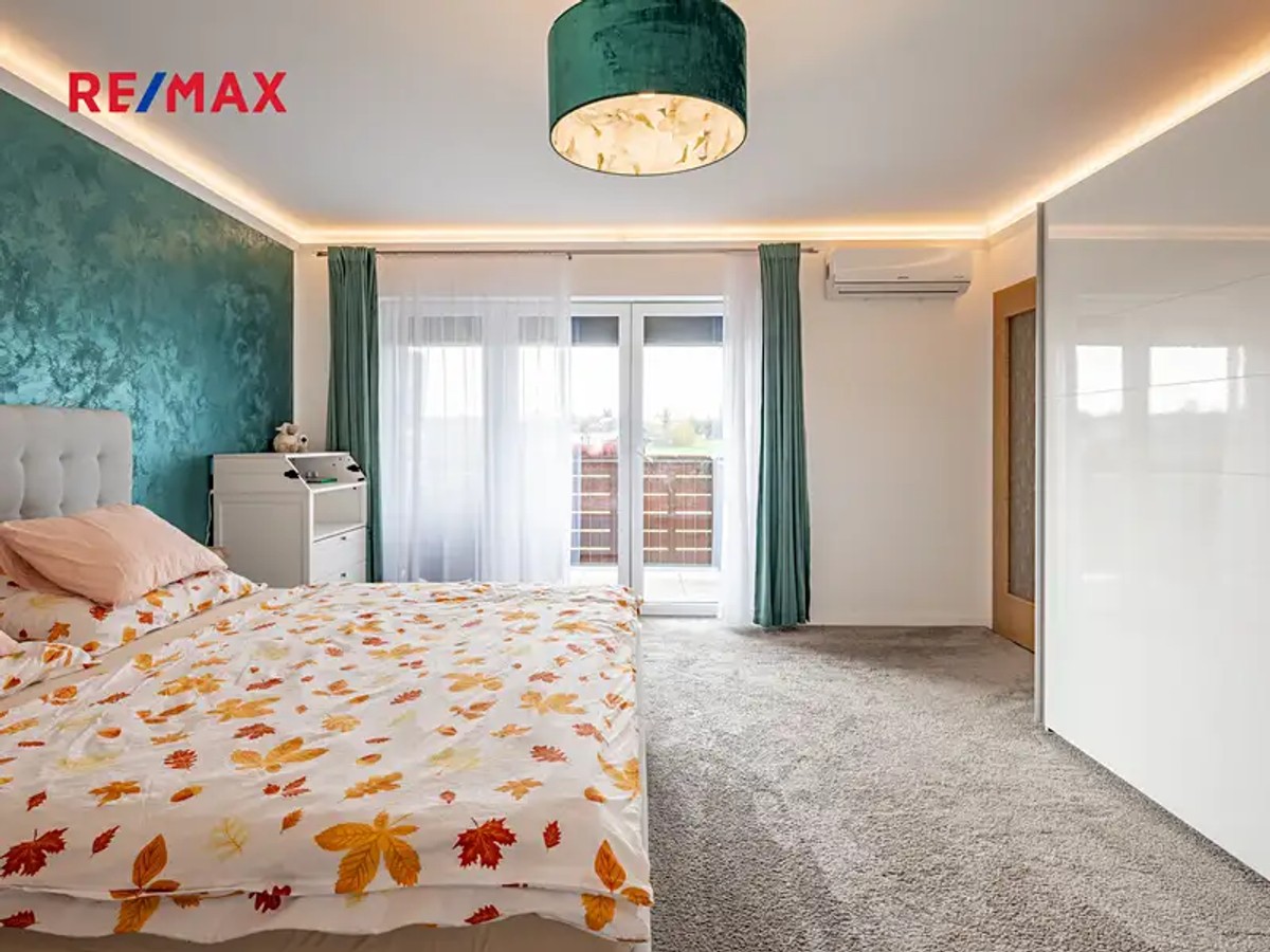 Prodej domu 199 m², pozemek 524 m²