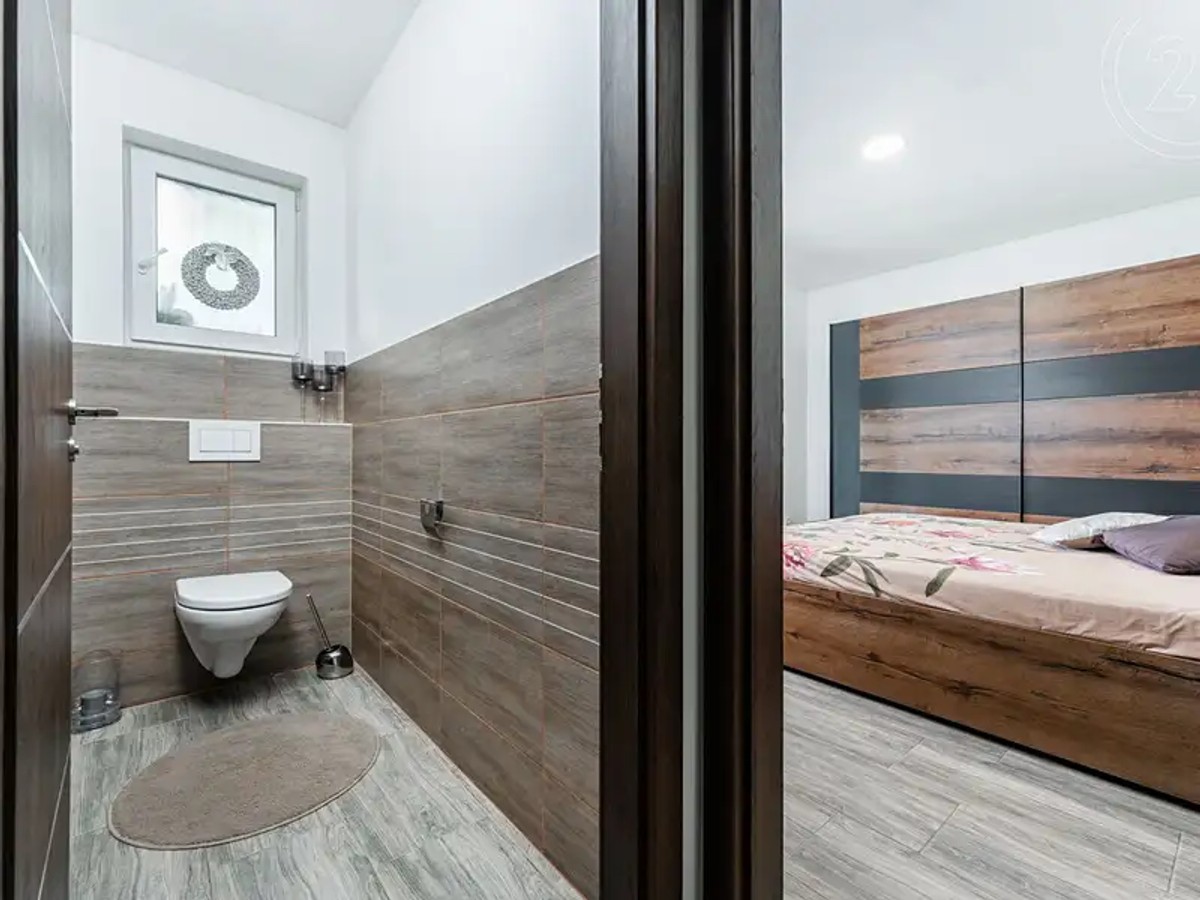 Prodej domu 226 m², pozemek 987 m²