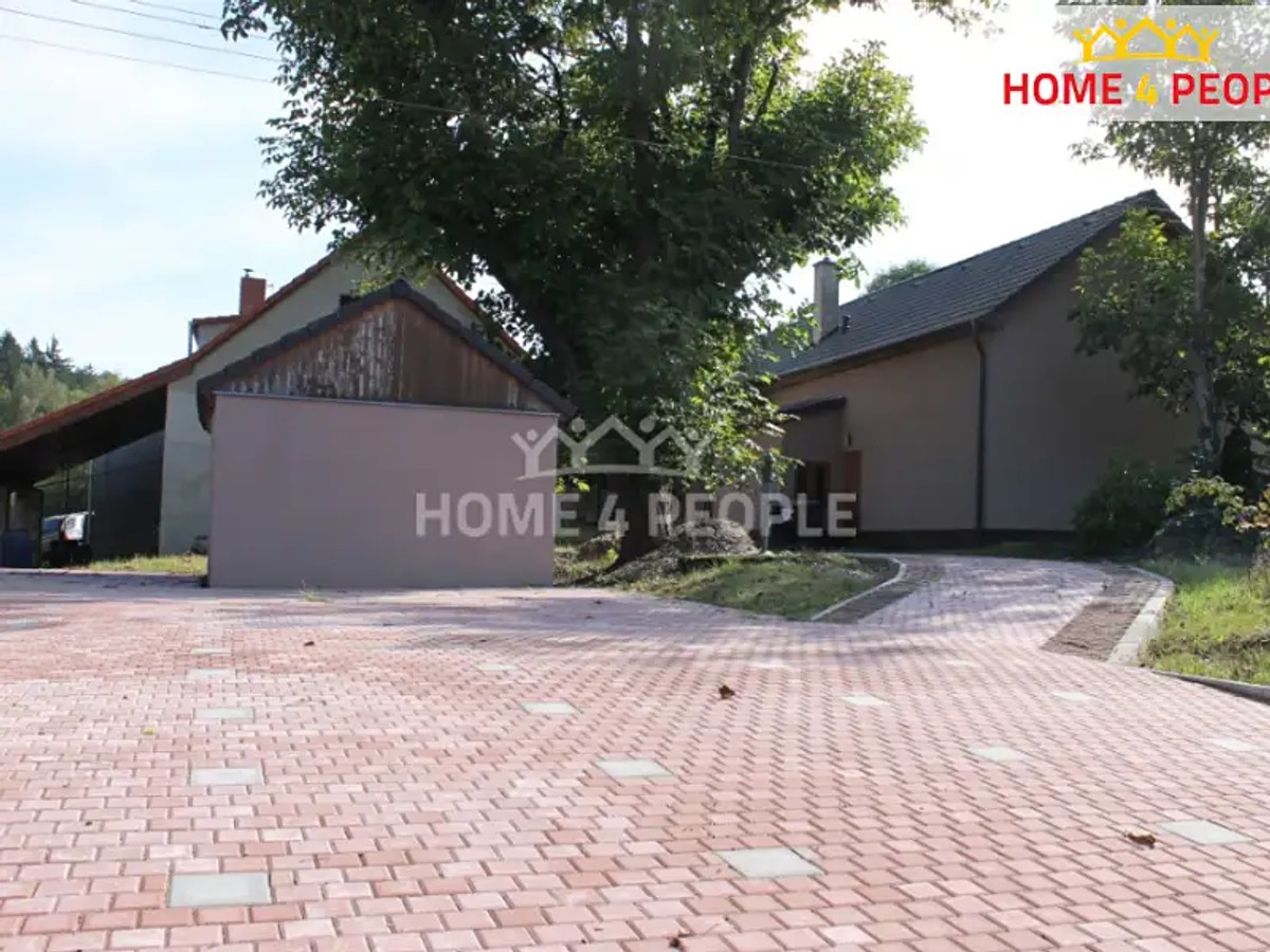 Prodej domu 1099 m², pozemek 1099 m²